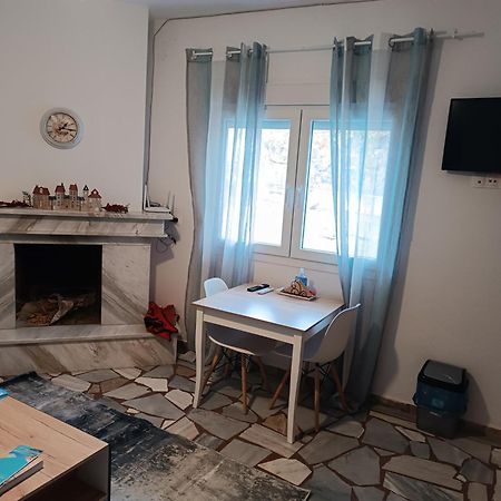 Studio Με Όλες Τις Ανέσεις Vétrina Exteriér fotografie