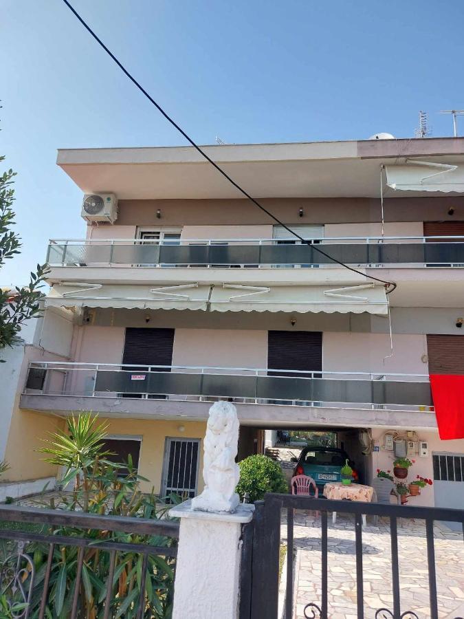 Studio Με Όλες Τις Ανέσεις Vétrina Exteriér fotografie