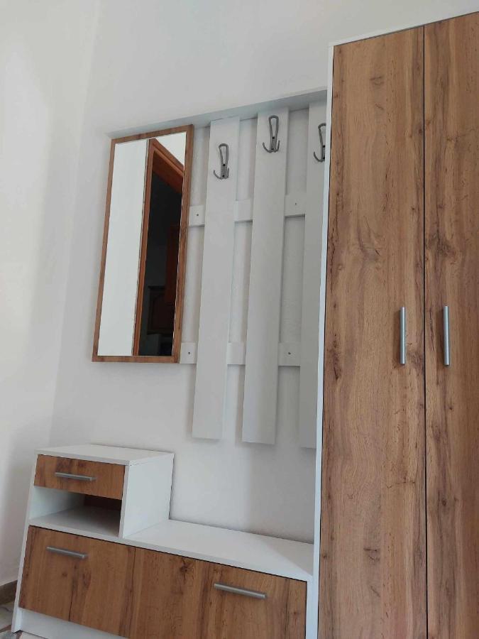 Studio Με Όλες Τις Ανέσεις Vétrina Exteriér fotografie
