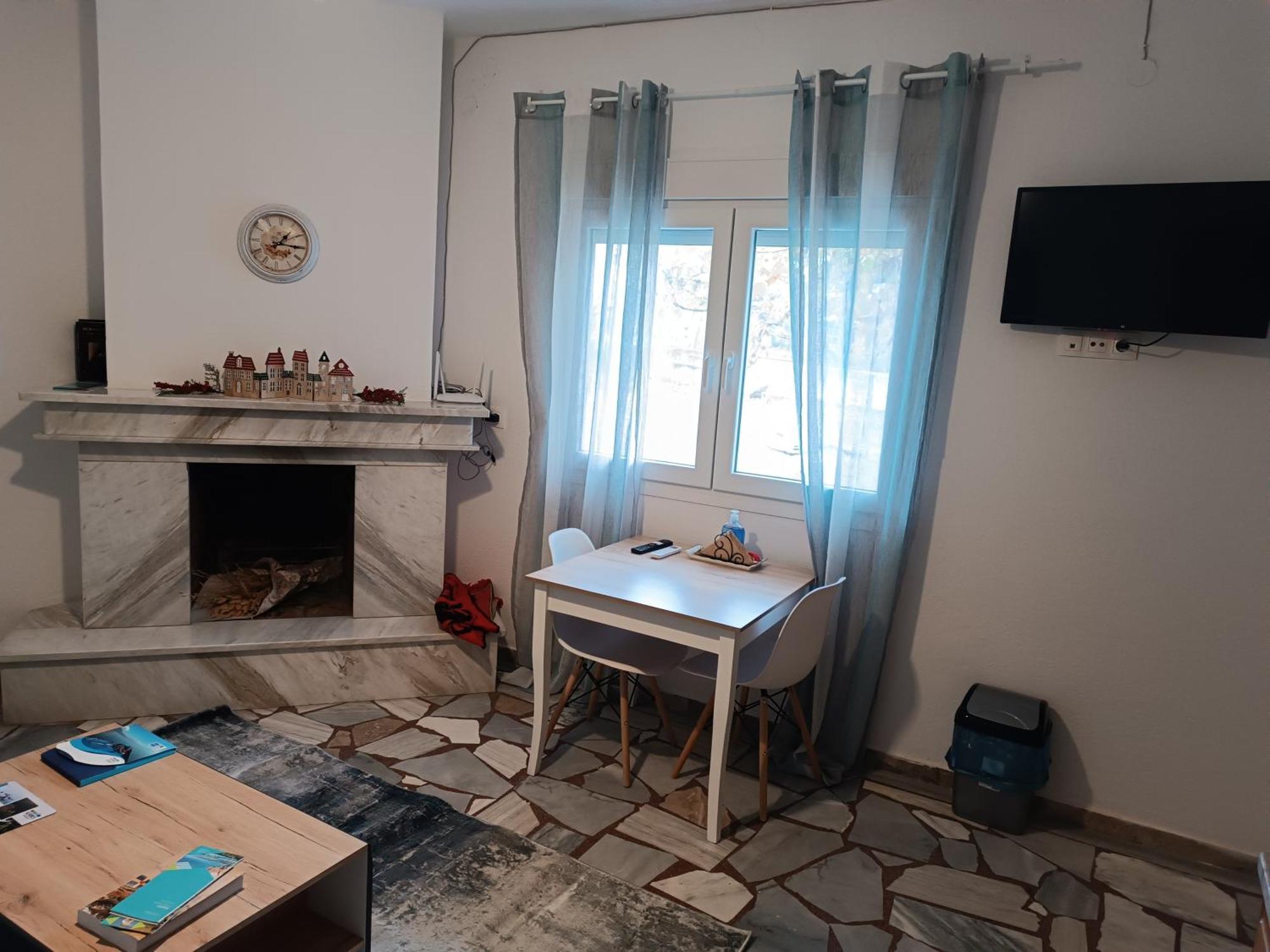 Studio Με Όλες Τις Ανέσεις Vétrina Exteriér fotografie