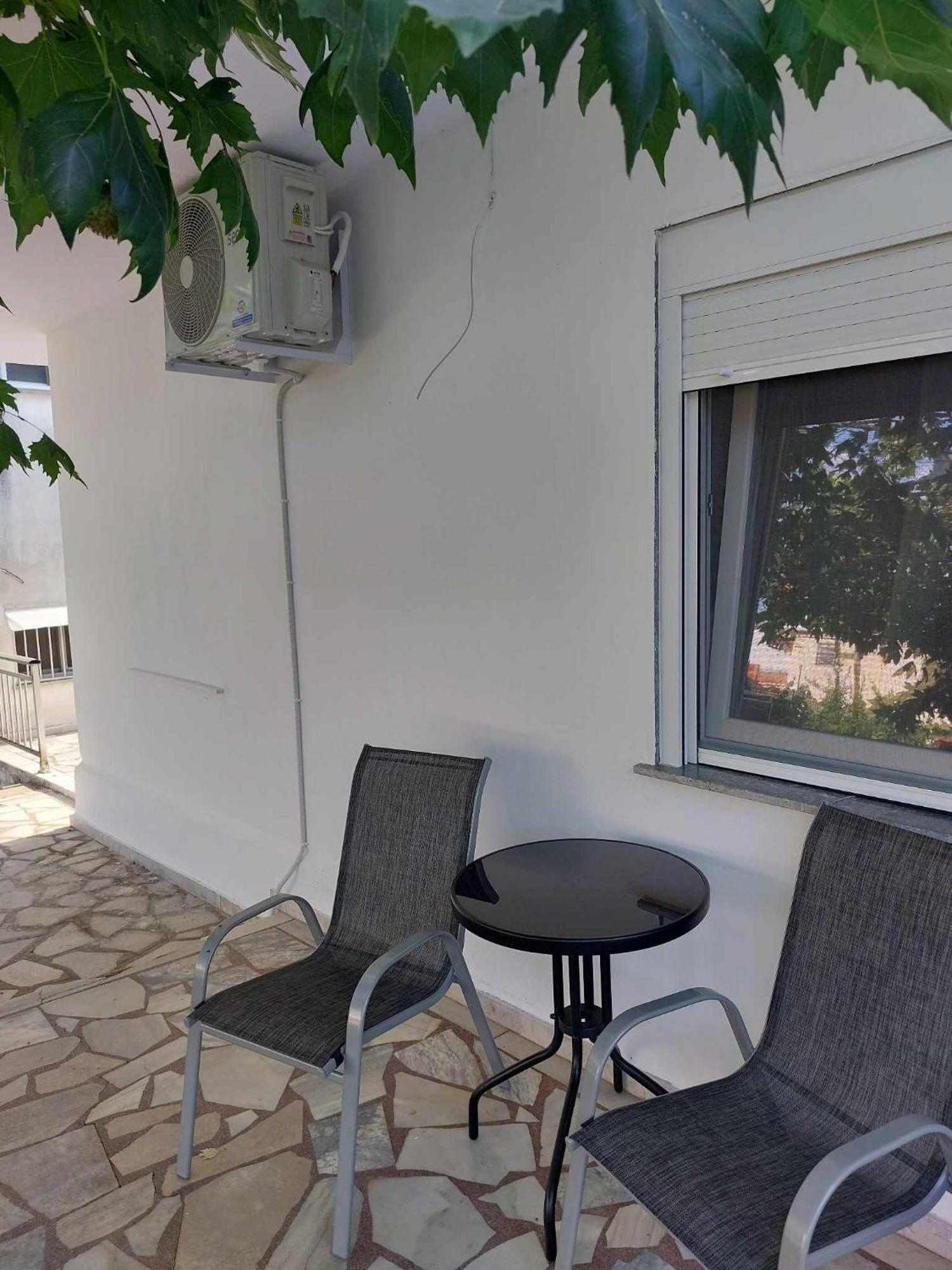 Studio Με Όλες Τις Ανέσεις Vétrina Exteriér fotografie